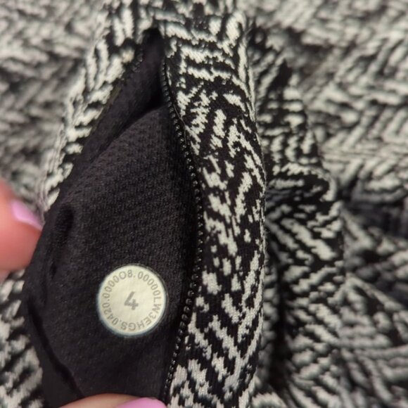 Lululemon Runderful Long Sleeve Scattered Herringbone Black White - Picture 7 of 12